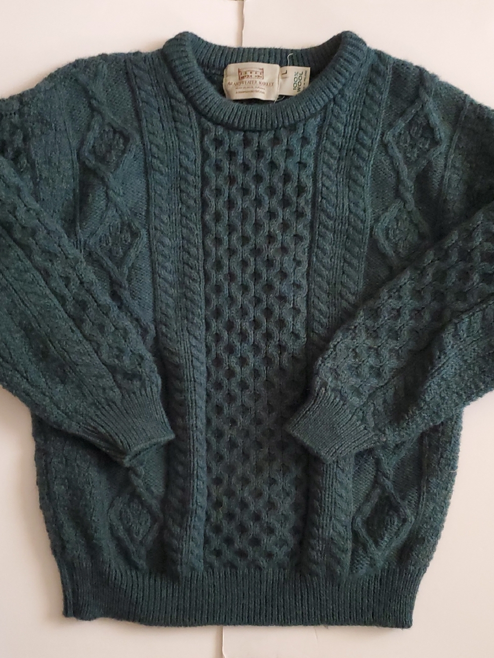 ARAN SWEATER MARKET, ARAN ISLANDS, IRELAND. 100% WOOL. LARGE. GREEN. EUC.